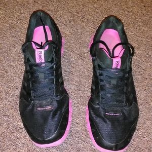 Woman's Reebok Athletic Sneakers size 8